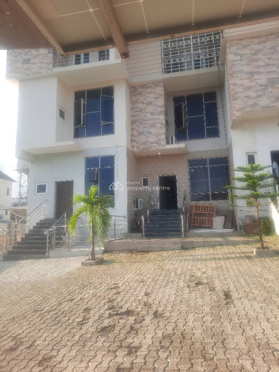 Modern 4-bedroom Terrace Duplex with Bq in Guzape, Abuja**, After Coza, Guzape District, Abuja, Terraced Duplex for Rent