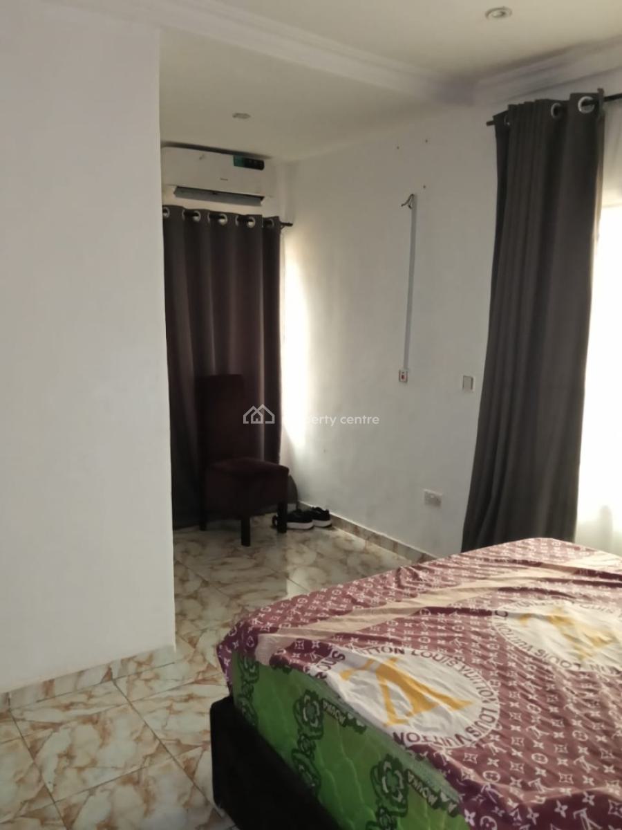 a Standard 3bedroom Duplex, Pepperoni Abraham Adesunya Ajah, Lekki Phase 2, Lekki, Lagos, Terraced Duplex for Rent