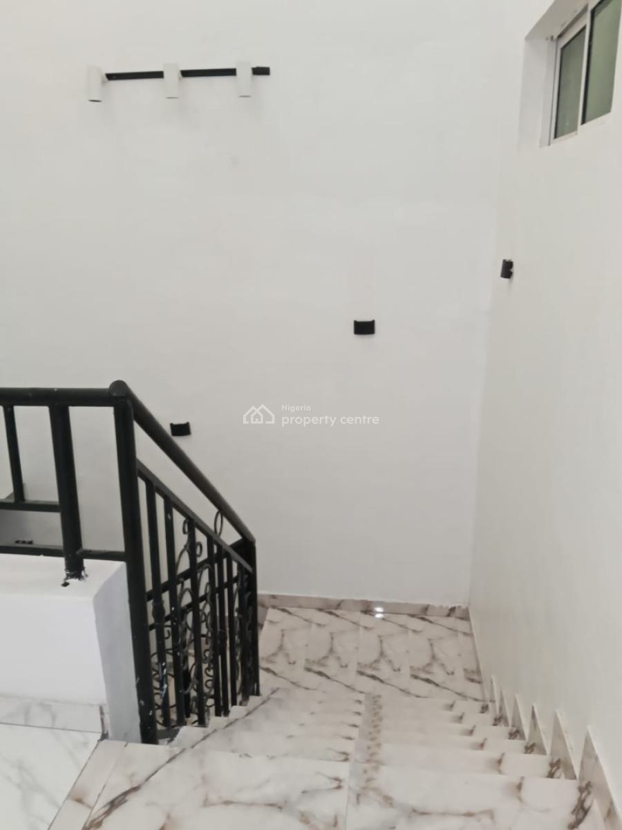 a Standard 3bedroom Duplex, Pepperoni Abraham Adesunya Ajah, Lekki Phase 2, Lekki, Lagos, Terraced Duplex for Rent
