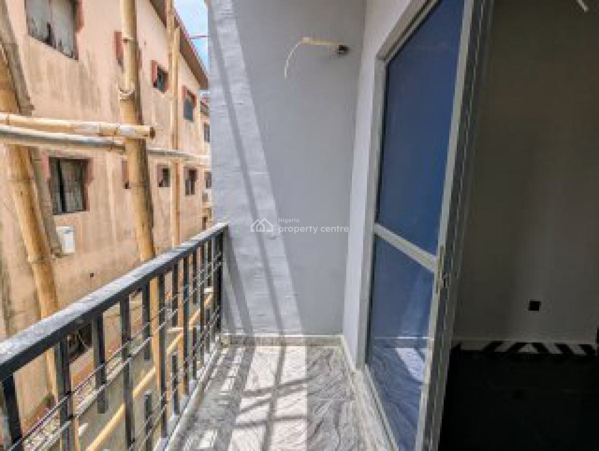 2 Bedroom Apartment in a Gated Area - Gov. Consent, Off Spg Road, Ologolo, Igbo Efon, Lekki, Lagos, Flat / Apartment for Sale