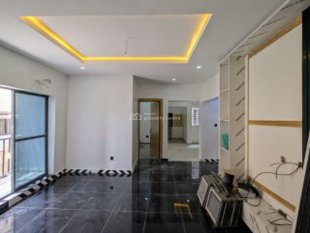 2 Bedroom Apartment in a Gated Area - Gov. Consent, Off Spg Road, Ologolo, Igbo Efon, Lekki, Lagos, Flat / Apartment for Sale