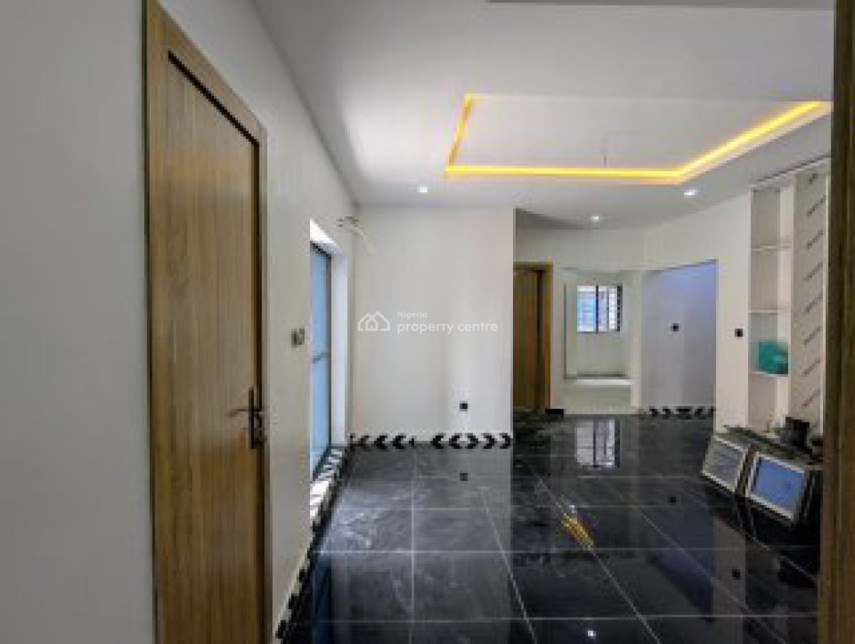 2 Bedroom Apartment in a Gated Area - Gov. Consent, Off Spg Road, Ologolo, Igbo Efon, Lekki, Lagos, Flat / Apartment for Sale