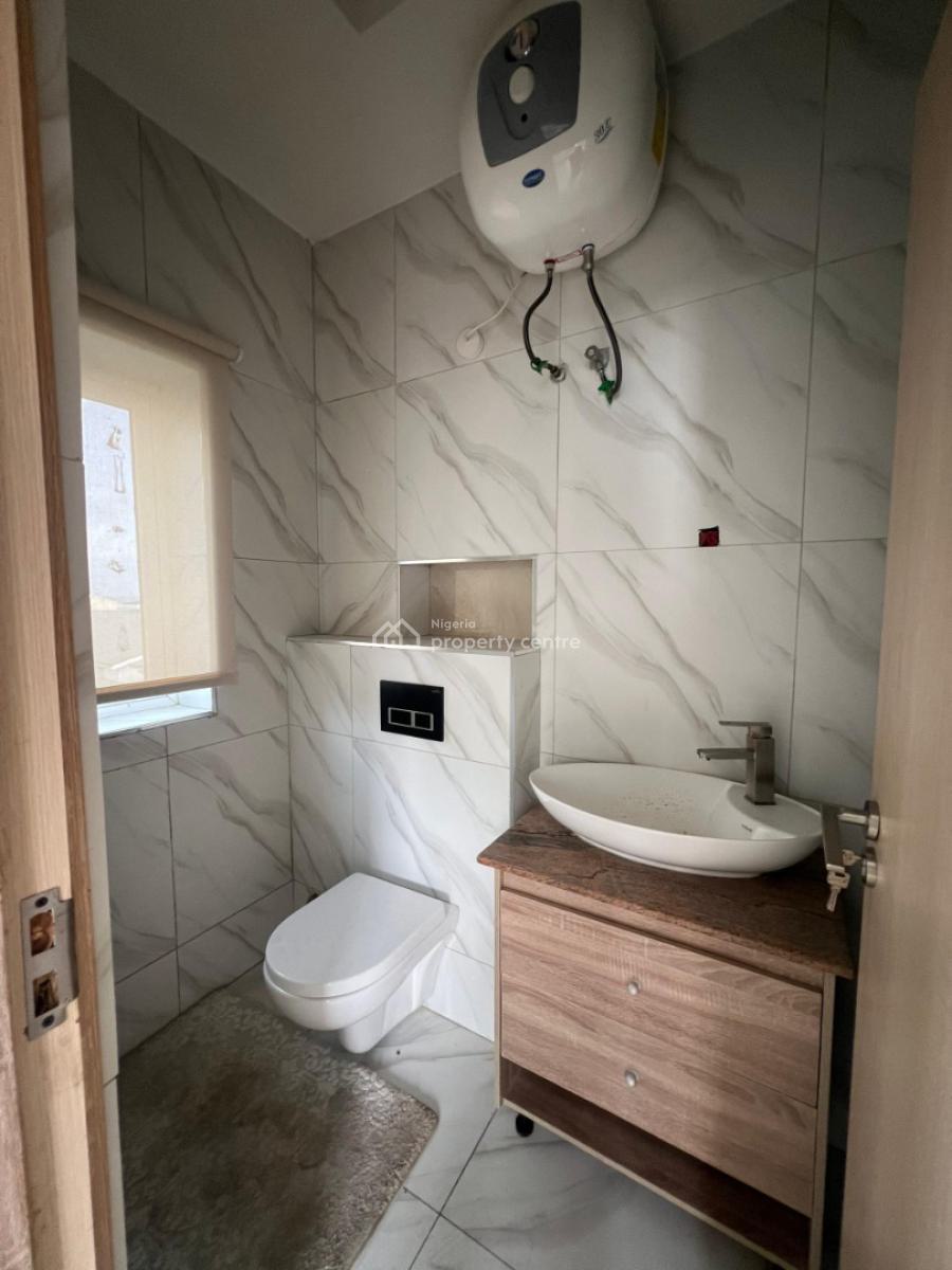 Well Built Spacious 3 Bedroom Apartment with a Room Bq, Horizon Cyberville Estate Ikate, Ikate, Lekki, Lagos, Flat / Apartment for Rent