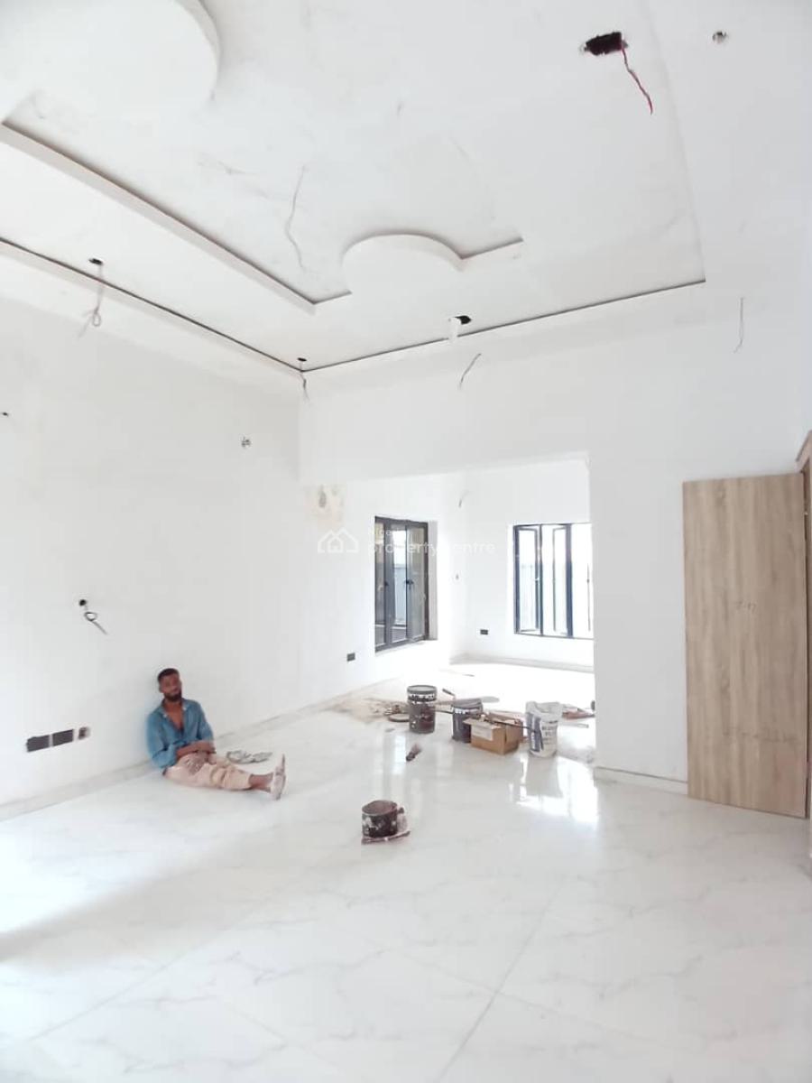 6 Bedroom Terraced Duplex & Maids Bq, Guzape District, Abuja, Terraced Duplex for Sale