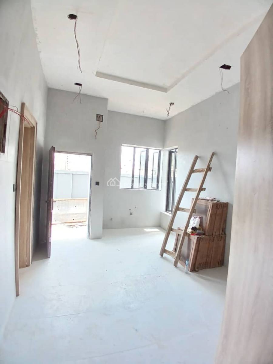 6 Bedroom Terraced Duplex & Maids Bq, Guzape District, Abuja, Terraced Duplex for Sale
