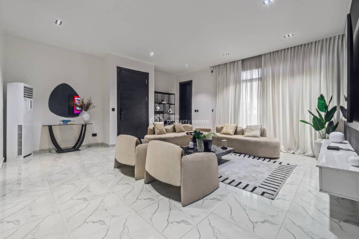 3 Bedroom Fully Furnished Penthouse, Lekki Phase 1, Lekki, Lagos, House for Sale