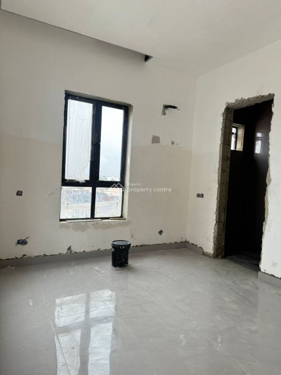 2 Bedroom Penthouse with Bq, Lekki Phase 1, Lekki, Lagos, House for Sale