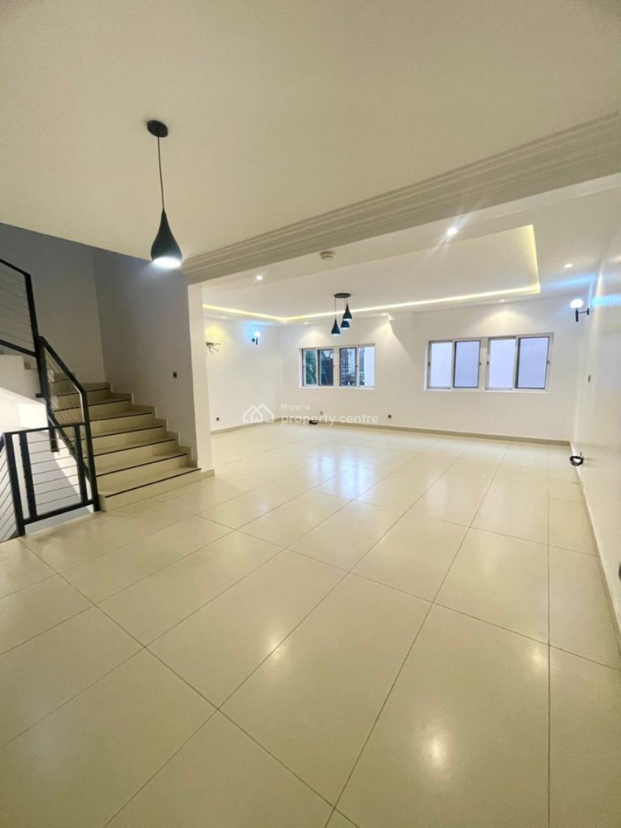 Serviced 4 Bedroom Terrace with Bq, Admiralty Way, Lekki Phase 1, Lekki, Lagos, House for Rent