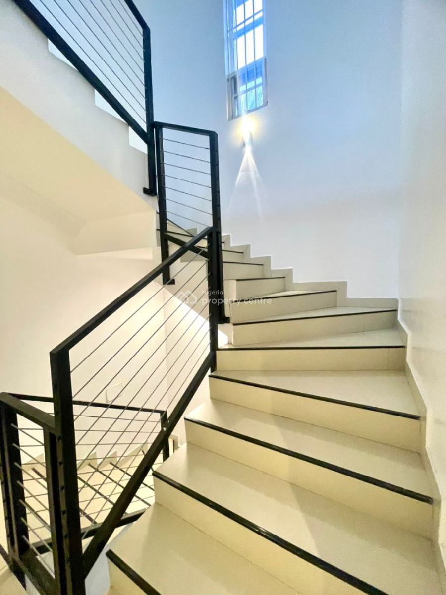 Serviced 4 Bedroom Terrace with Bq, Admiralty Way, Lekki Phase 1, Lekki, Lagos, House for Rent