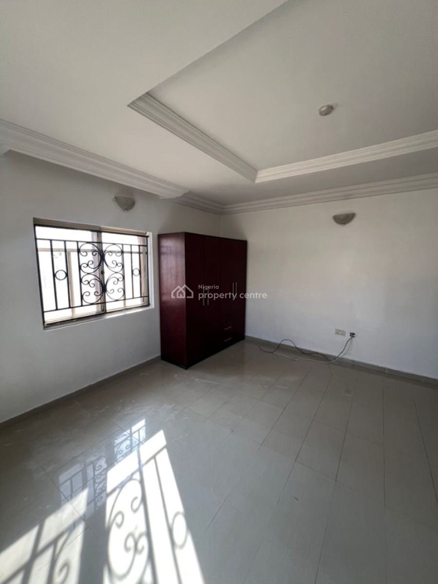 Very Massive and Spacious Three (3) Bedroom Semi Detached Bungalow, By Amina Court Estate Ceder Crest Hospital, Apo, Abuja, Semi-detached Bungalow for Rent
