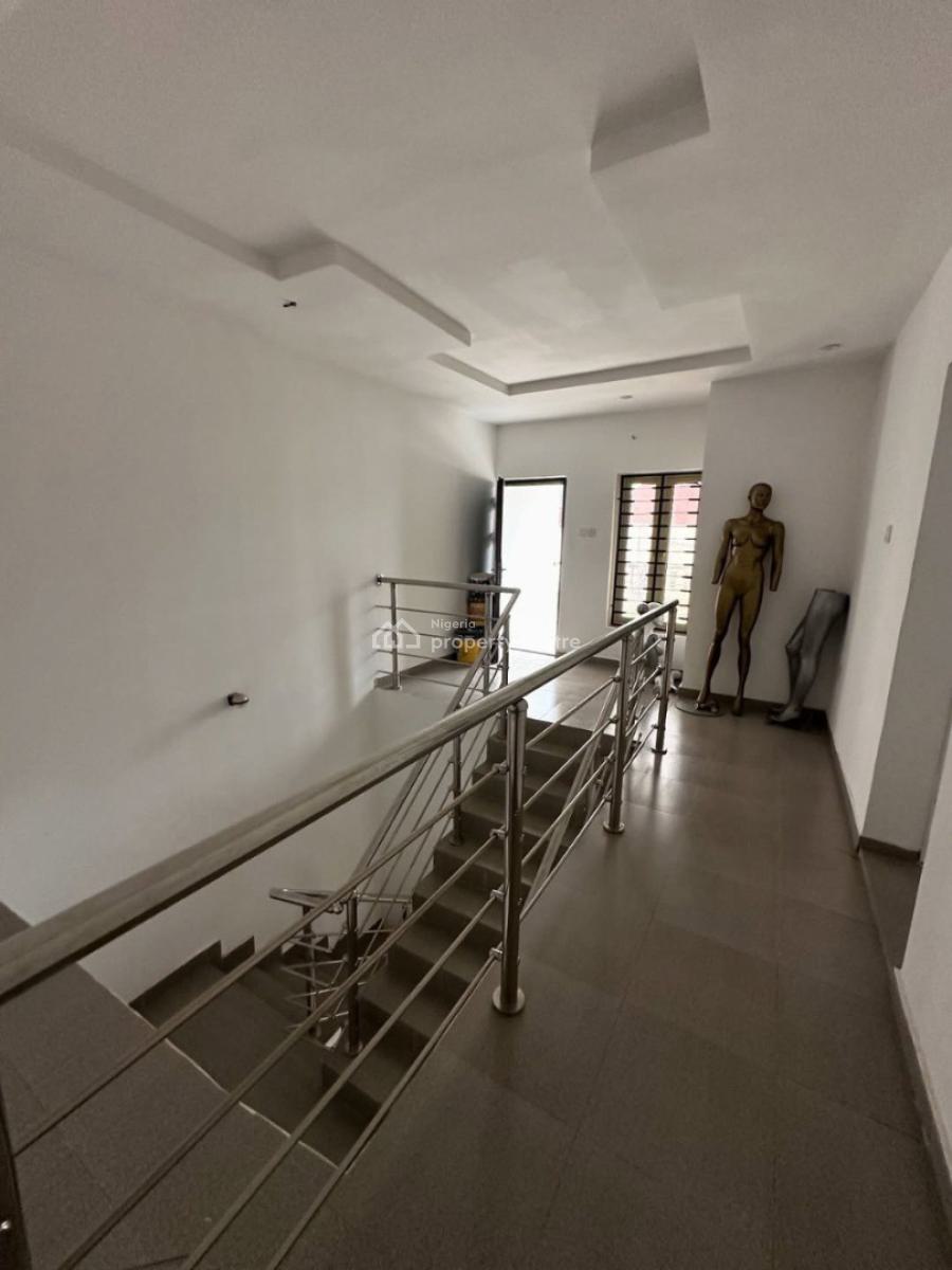 3 Bedrooms Semi Detached Duplex and Bq, Idu Industrial, Abuja, Semi-detached Duplex for Sale