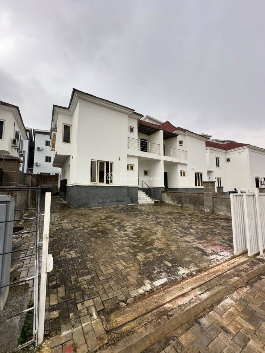 3 Bedrooms Semi Detached Duplex and Bq, Idu Industrial, Abuja, Semi-detached Duplex for Sale