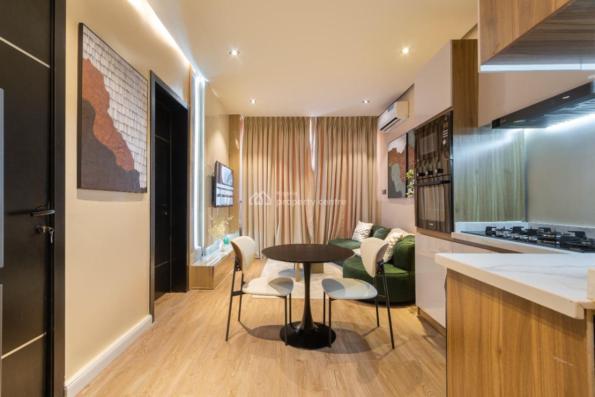 New Cinematic 1 Bedroom with Pool and Ps5, Ikate, Lekki, Lagos, Flat / Apartment Short Let
