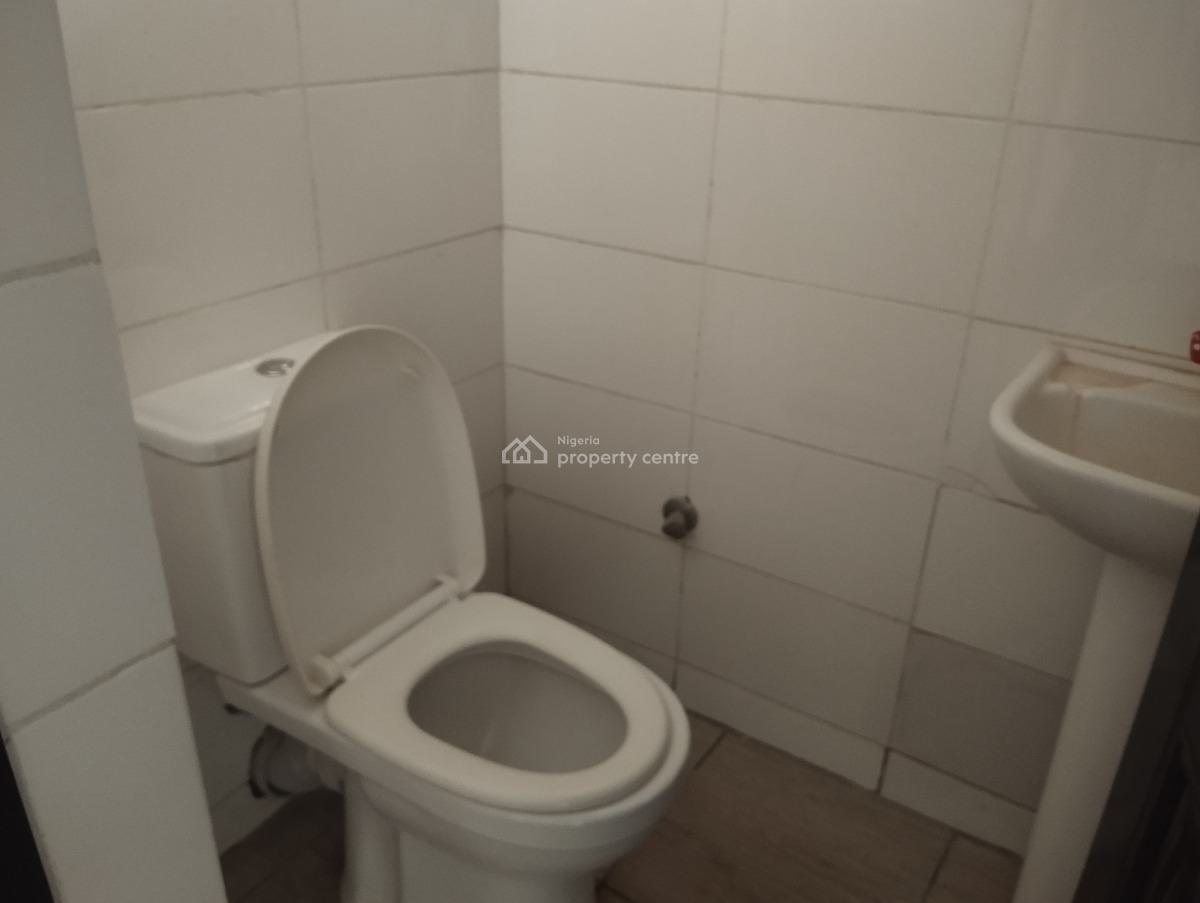 Tastefully Finished 2 Bedroom Flat in an Estate, Mbora (nbora), Abuja, Flat / Apartment for Rent