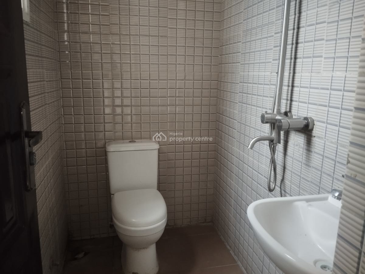 Tastefully Finished 2 Bedroom Flat in an Estate, Mbora (nbora), Abuja, Flat / Apartment for Rent