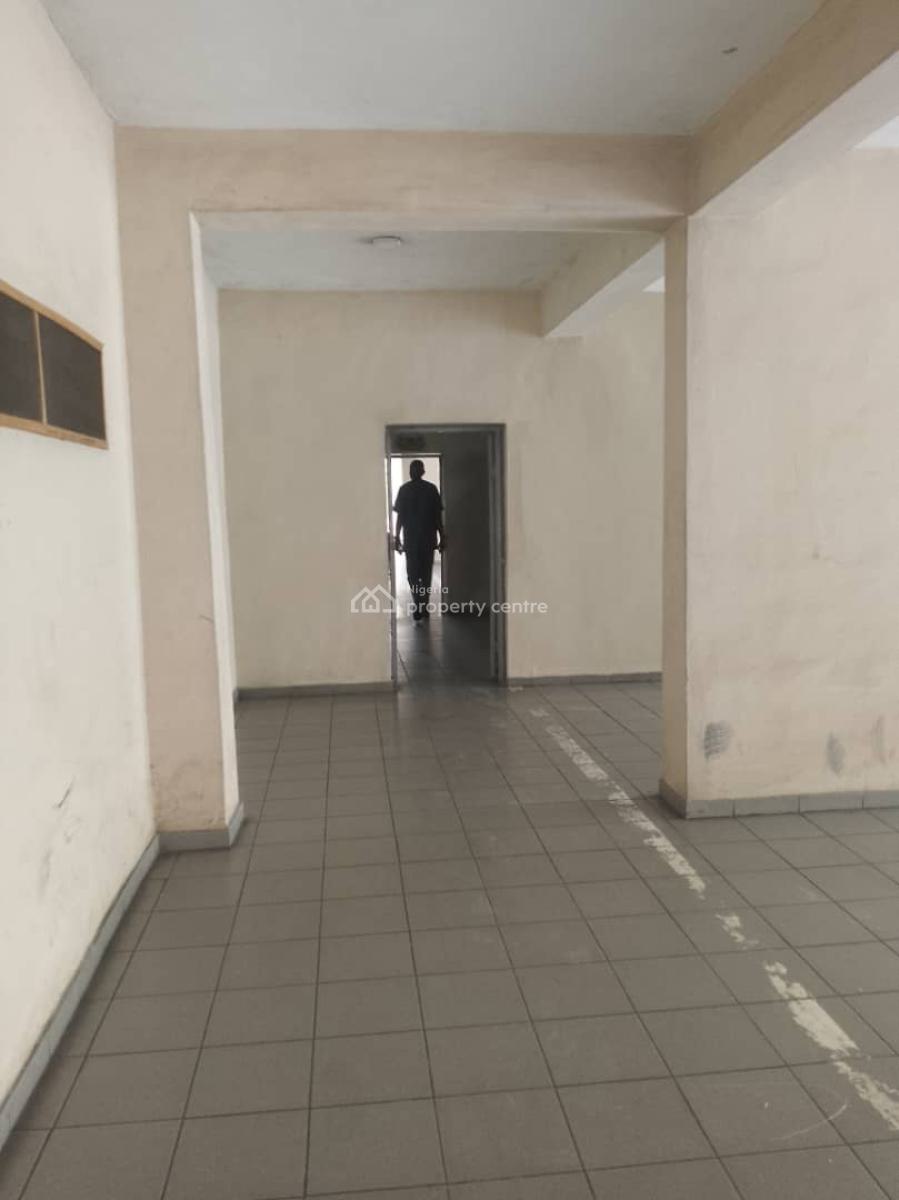 3 Bedroom Apartment with a Room Bq, Agungi Estate, Agungi, Lekki, Lagos, Flat / Apartment for Sale