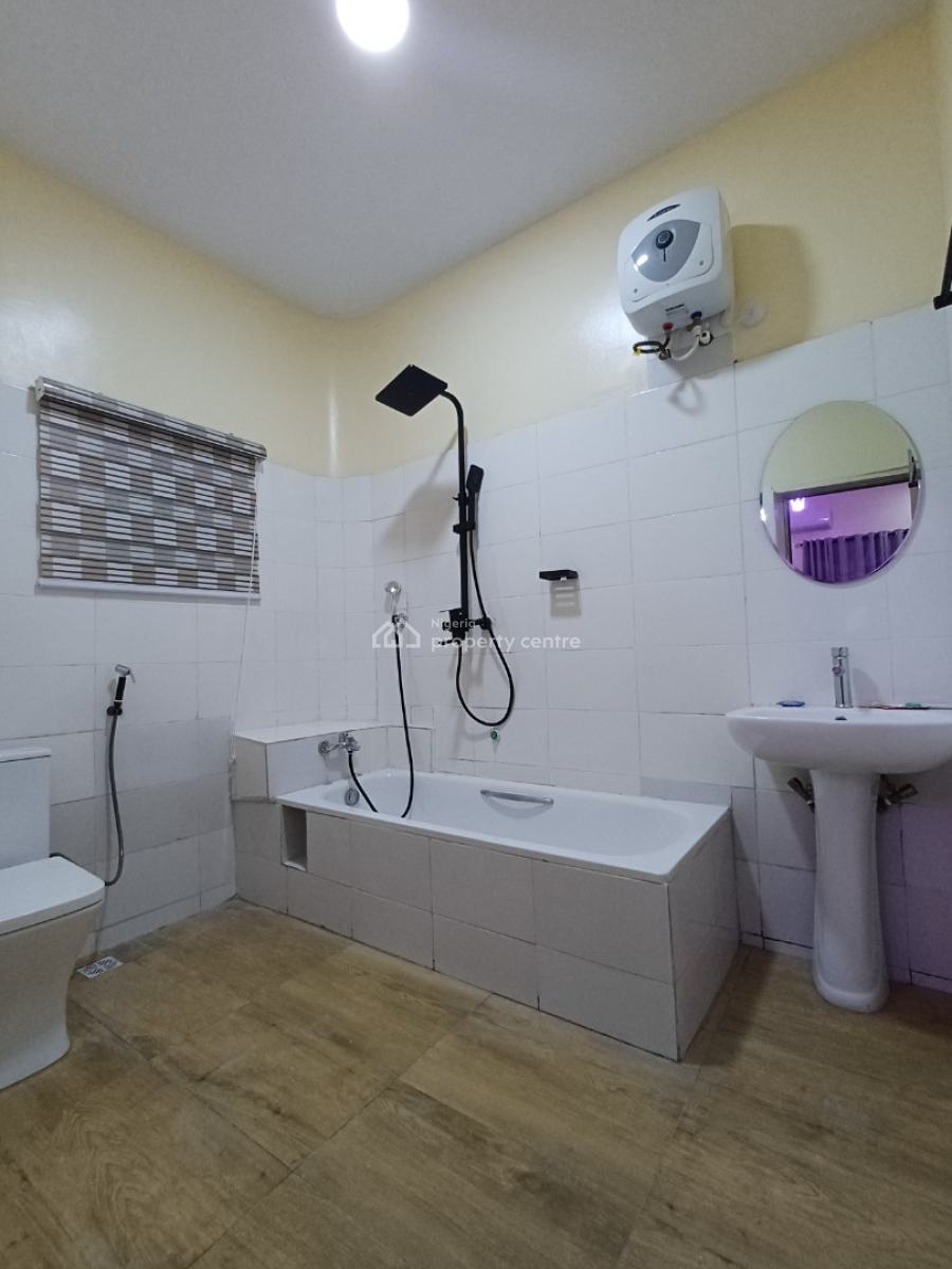 Super Executive Room, Ago Palace Way, Okota, Isolo, Lagos, Self Contain (single Rooms) Short Let