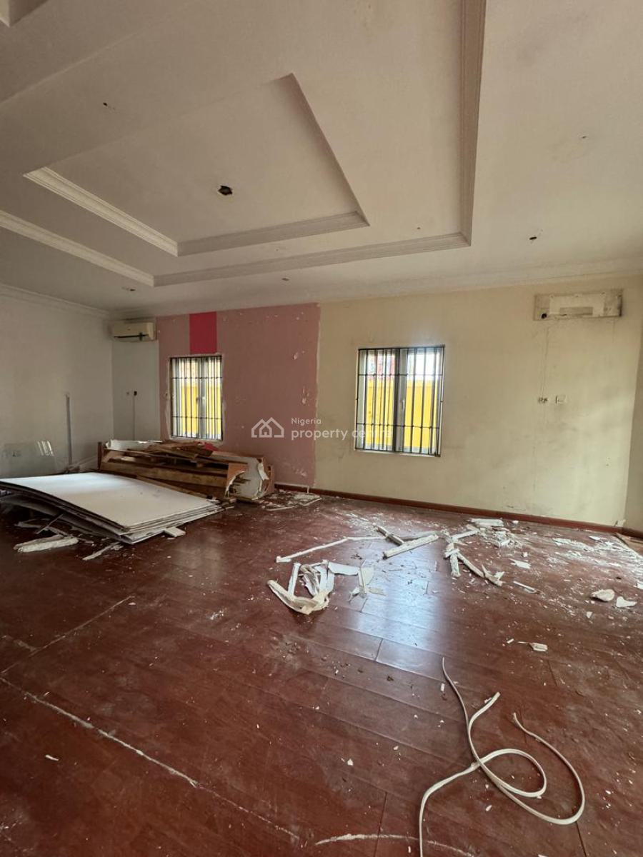 4 Bedroom Semi-detached Duplex with Bq, Lekki Phase 1, Lekki, Lagos, Semi-detached Duplex for Rent