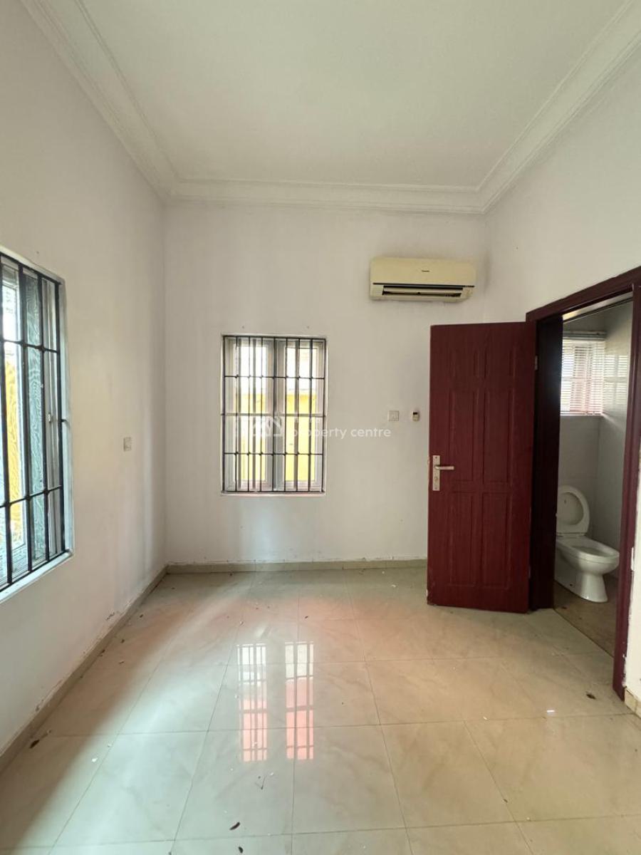 4 Bedroom Semi-detached Duplex with Bq, Lekki Phase 1, Lekki, Lagos, Semi-detached Duplex for Rent