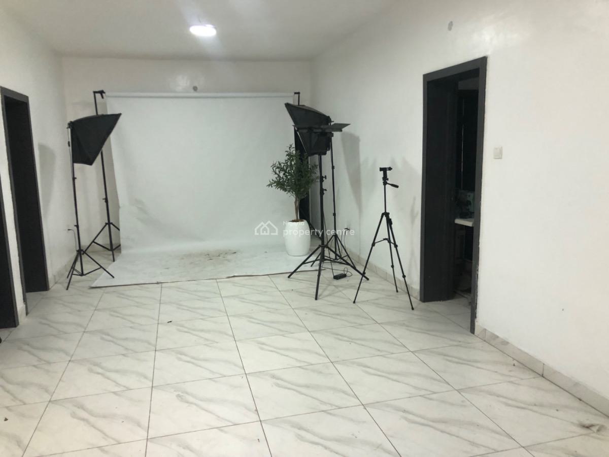 Executive 3 Bedroom Office Space, on Eric Moore Road, Eric Moore, Surulere, Lagos, Office Space for Rent