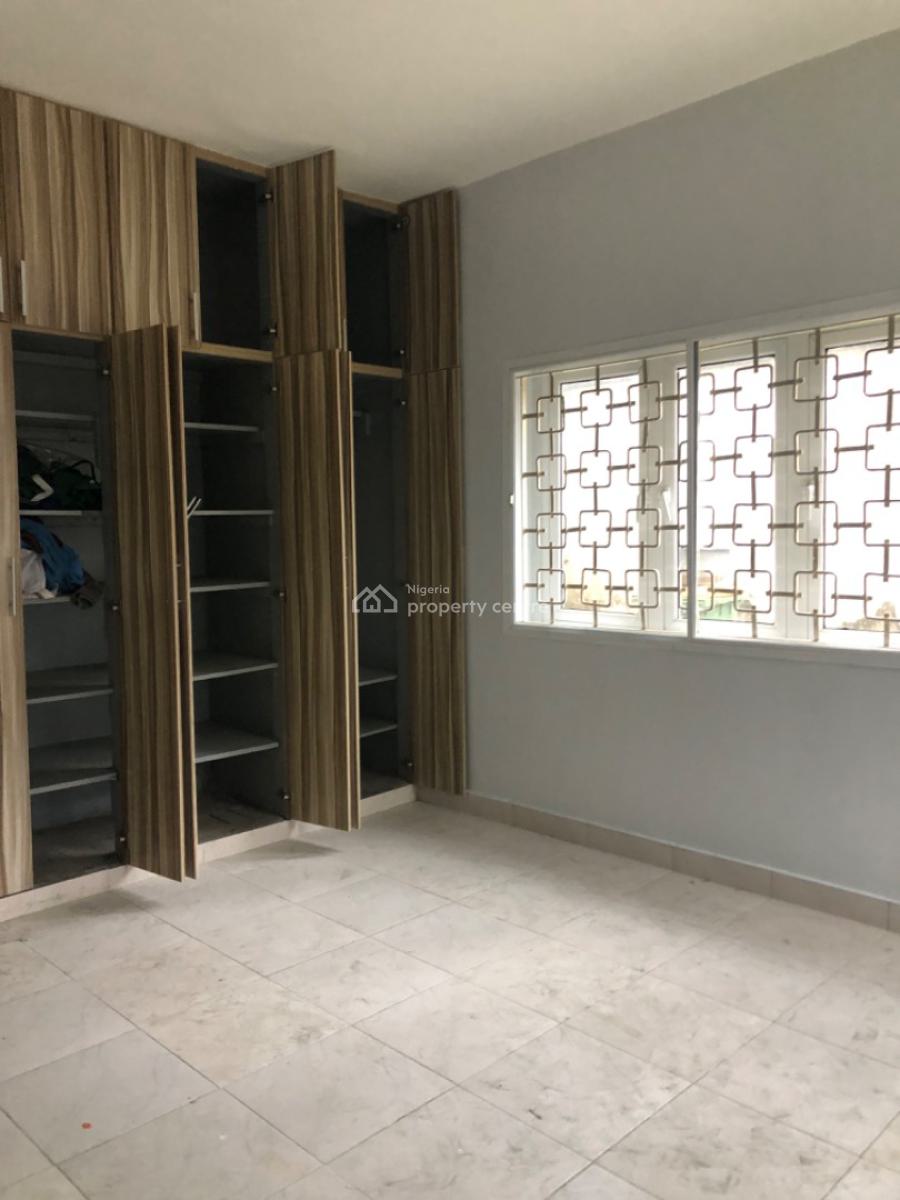 Executive 3 Bedroom Office Space, on Eric Moore Road, Eric Moore, Surulere, Lagos, Office Space for Rent