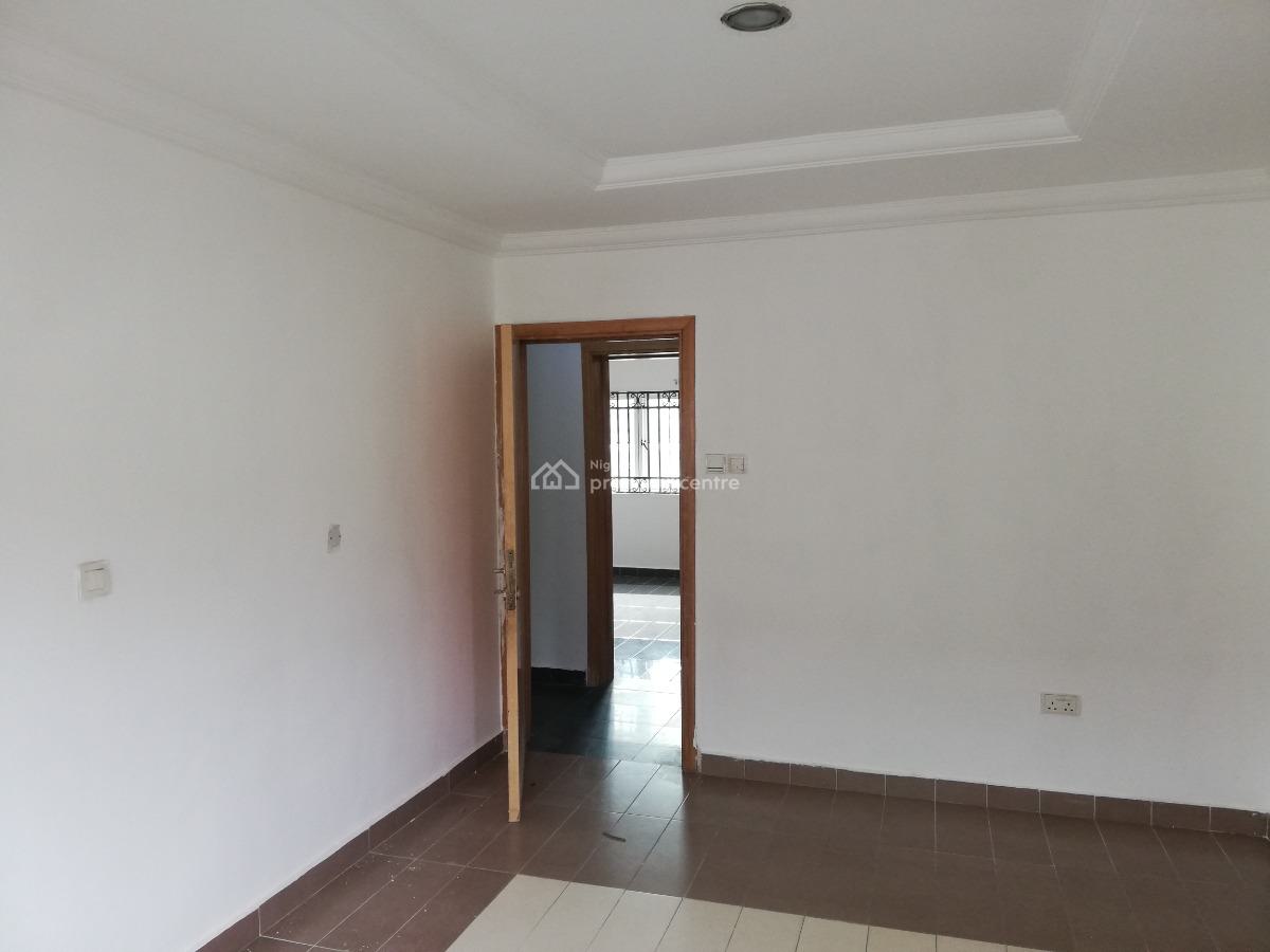 Well Maintained Four Bedroom Terraced, Albertons Court No 18, Road 13, Ikota Gra, Ikota, Lekki, Lagos, House for Rent