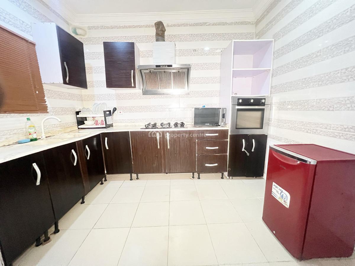 Beautiful 1 Bedroom Furnished Apartment, Silicone Valley Estate 2, Off Alpha Beach Road, New Road, Igbo Efon, Lekki, Lagos, Mini Flat (room and Parlour) Short Let