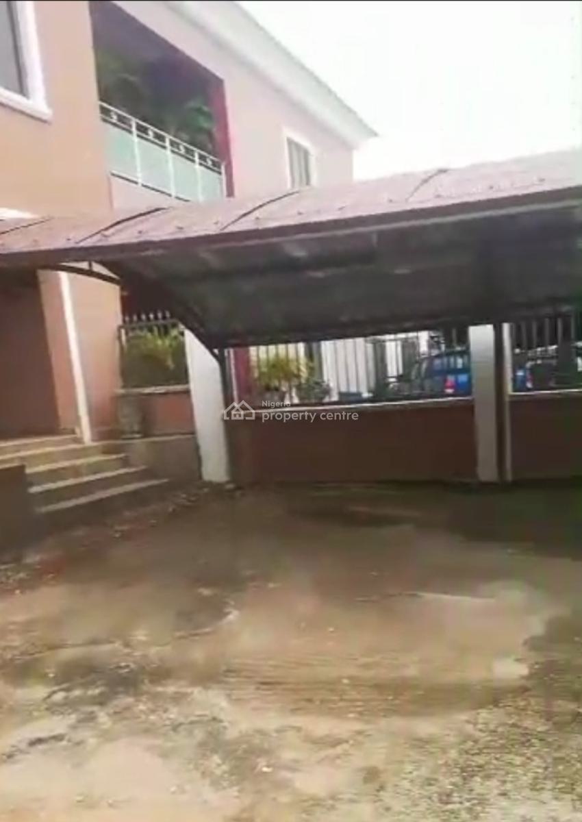 a Standard 6 Bedroom Semi-detached Duplex in Jabi Main, Jabi, Abuja, Semi-detached Duplex for Sale