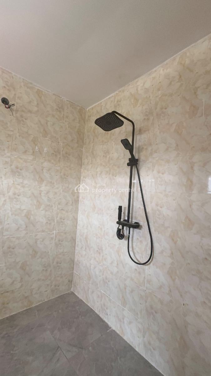 Brand New Luxury 4 Bedroom Duplex with Bq, Guzape District, Abuja, Terraced Duplex for Rent