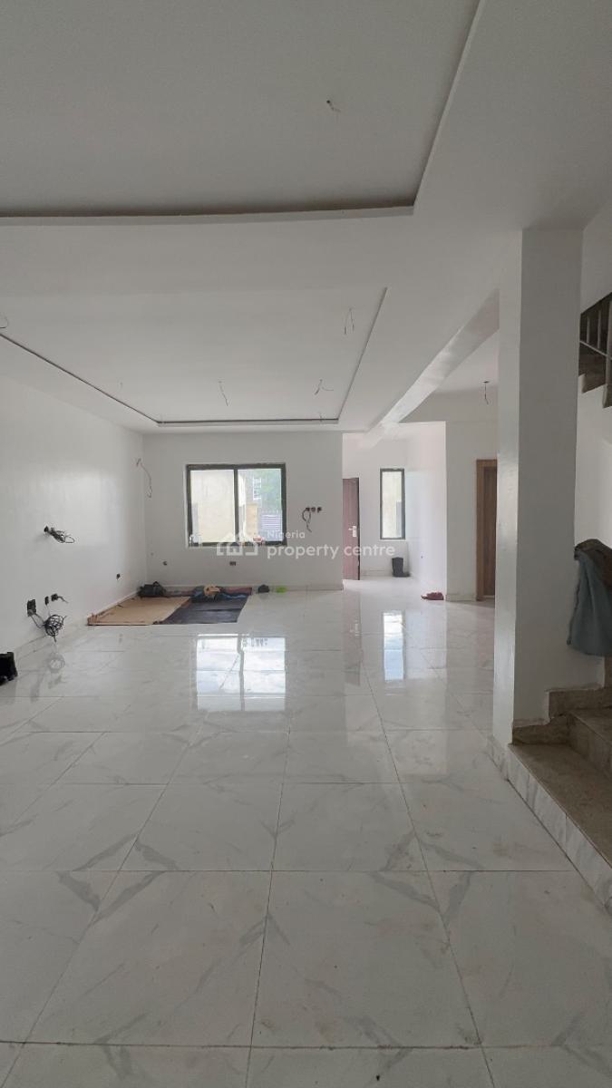 Brand New Luxury 4 Bedroom Duplex with Bq, Guzape District, Abuja, Terraced Duplex for Rent
