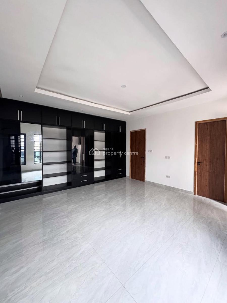 2bedroom Apartment in Ikate Lekki Lagos, Ikate Lekki, Ikate, Lekki, Lagos, Block of Flats for Sale