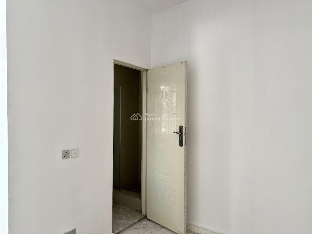 Spacious 4 Bedroom Fully Detached Duplex +bq, Ikota Villa Estate, Behind Megachicken, Ikota, Lekki, Lagos, Detached Duplex for Rent