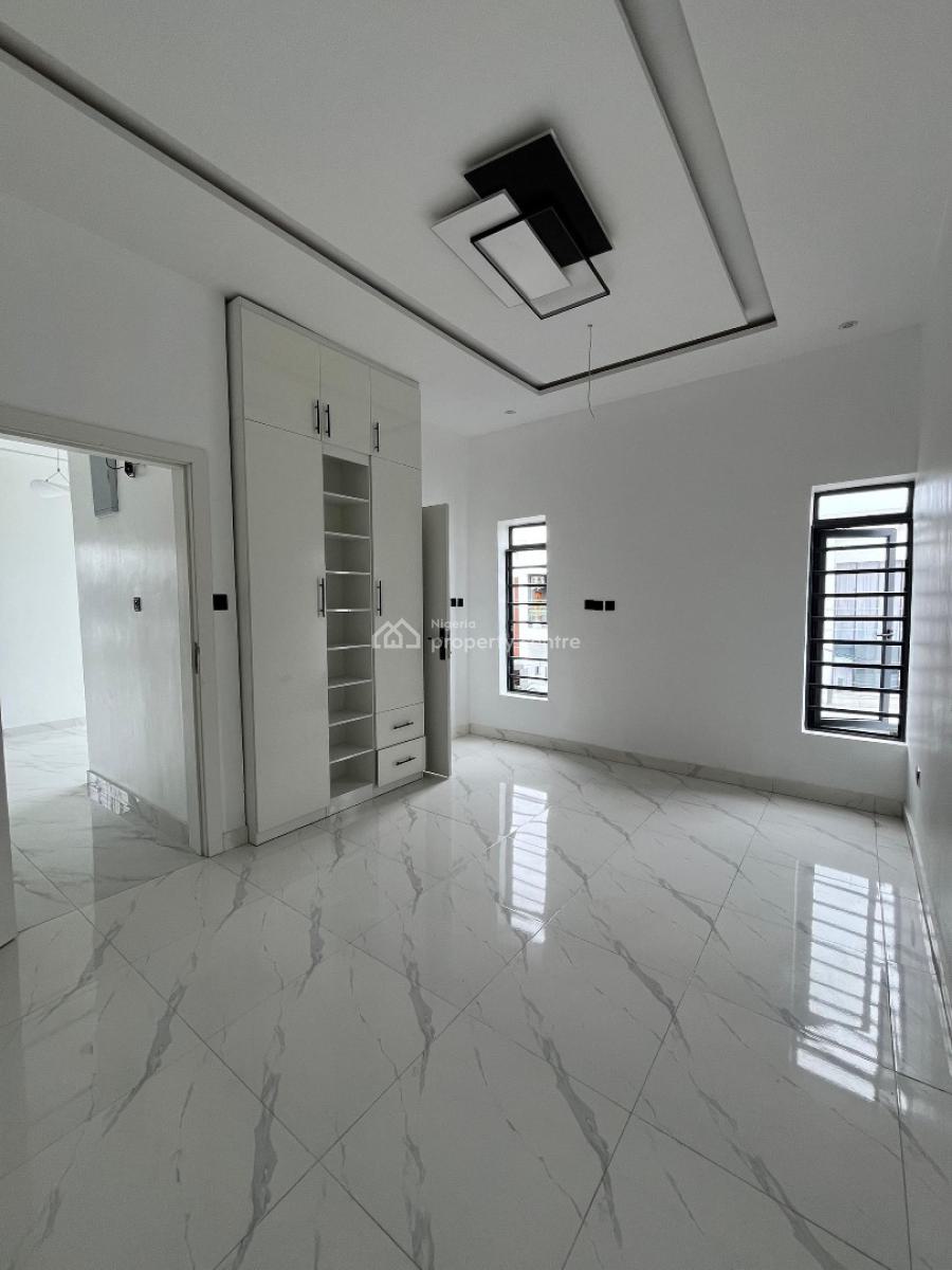 4 Bedroom Detached Duplex, Super Spacious 4 Bedroom Fully Detached Duplex with Pool, Ajah, Lagos, Detached Duplex for Sale