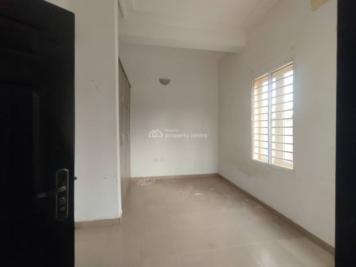 Luxurious 2 Bedrooms Spacious Apartment Inside a Gated Community, Mbora (nbora), Abuja, Flat / Apartment for Rent