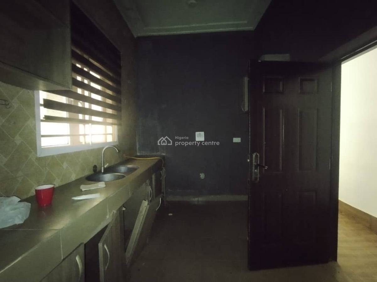 Luxurious 2 Bedrooms Spacious Apartment Inside a Gated Community, Mbora (nbora), Abuja, Flat / Apartment for Rent
