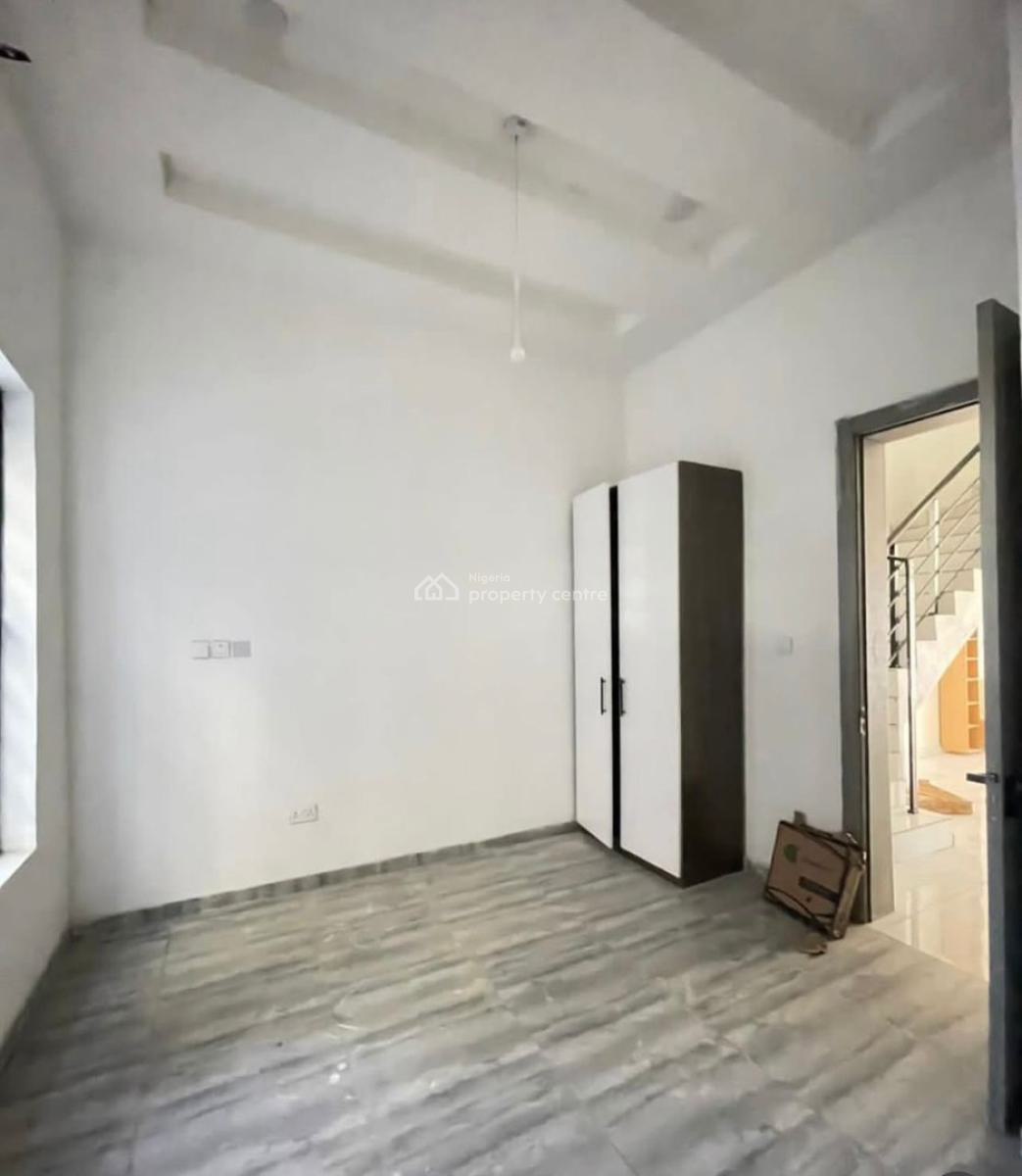 Luxury 5-bedroom Semi-detached Home with Bq, Lekki, Lagos, Semi-detached Duplex for Sale