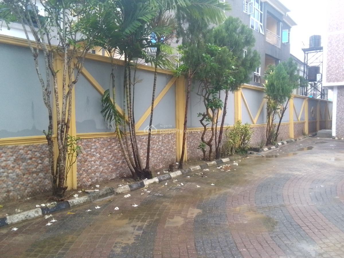 Spacious Luxury Selfcon with Excellent Features, Muniru Street, Ogombo, Ajah, Lagos, Self Contain (single Rooms) for Rent