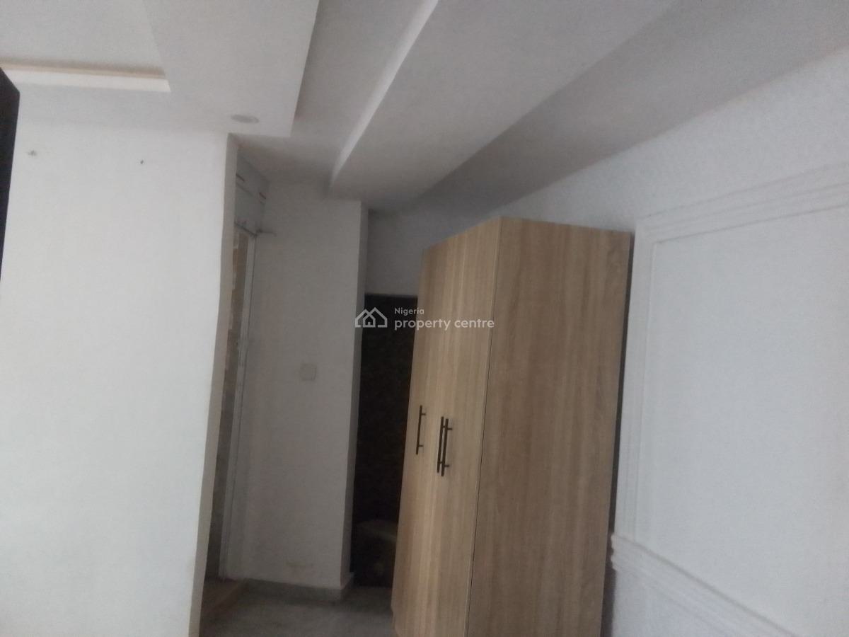 Spacious Luxury Selfcon with Excellent Features, Muniru Street, Ogombo, Ajah, Lagos, Self Contain (single Rooms) for Rent