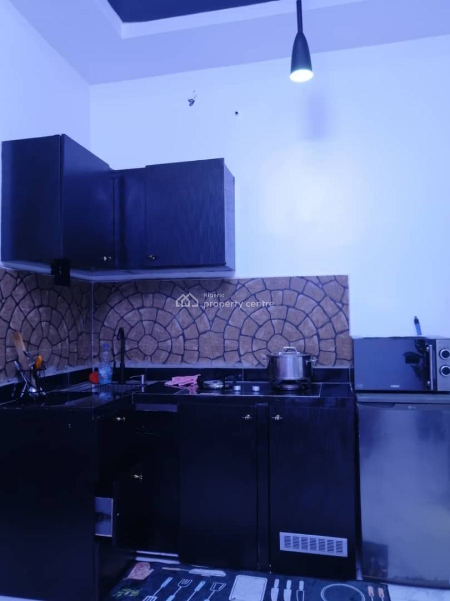 Cozy Studio Apartment, Yaba, Lagos, Flat / Apartment Short Let