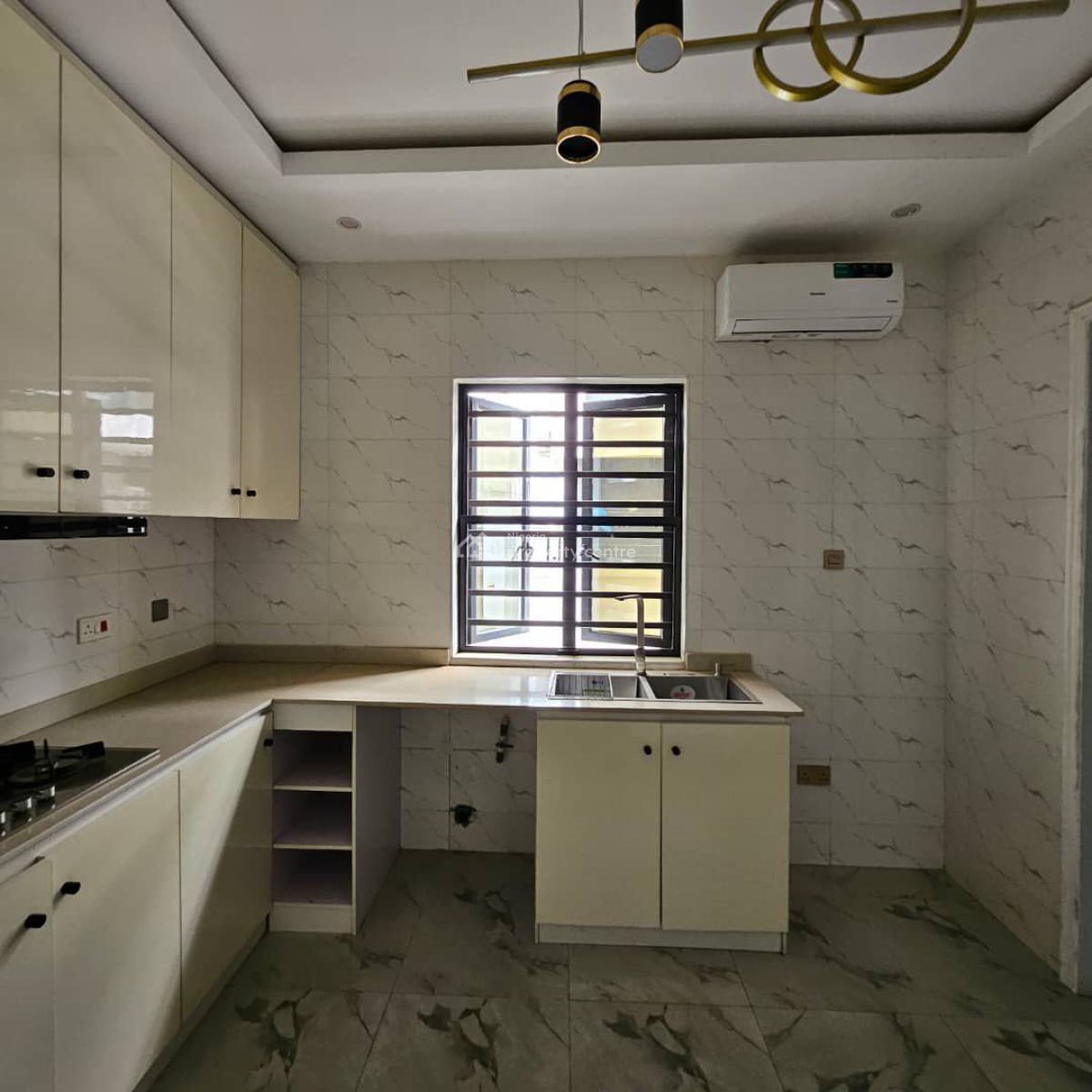 4 Bedroom Terrace Duplex Furnished with Air Conditioner, Carlton Gate Estate, Akobo, Ibadan, Oyo, Terraced Duplex for Rent