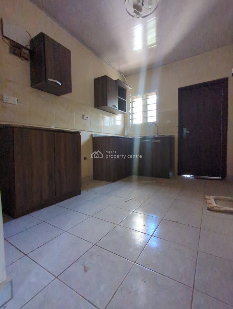 Luxury 3 Bedroom Flat, Brains & Hammers City Estate, Life Camp, Abuja, Flat / Apartment for Rent
