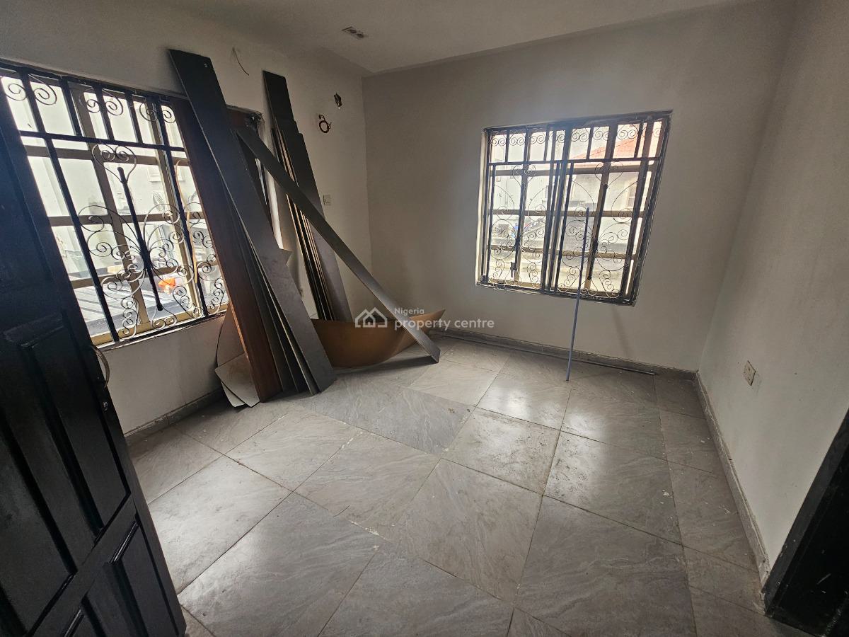 1-bedroom and Palour Apartment, Off Admiralty Way, Lekki Phase 1, Lekki, Lagos, Mini Flat (room and Parlour) for Rent