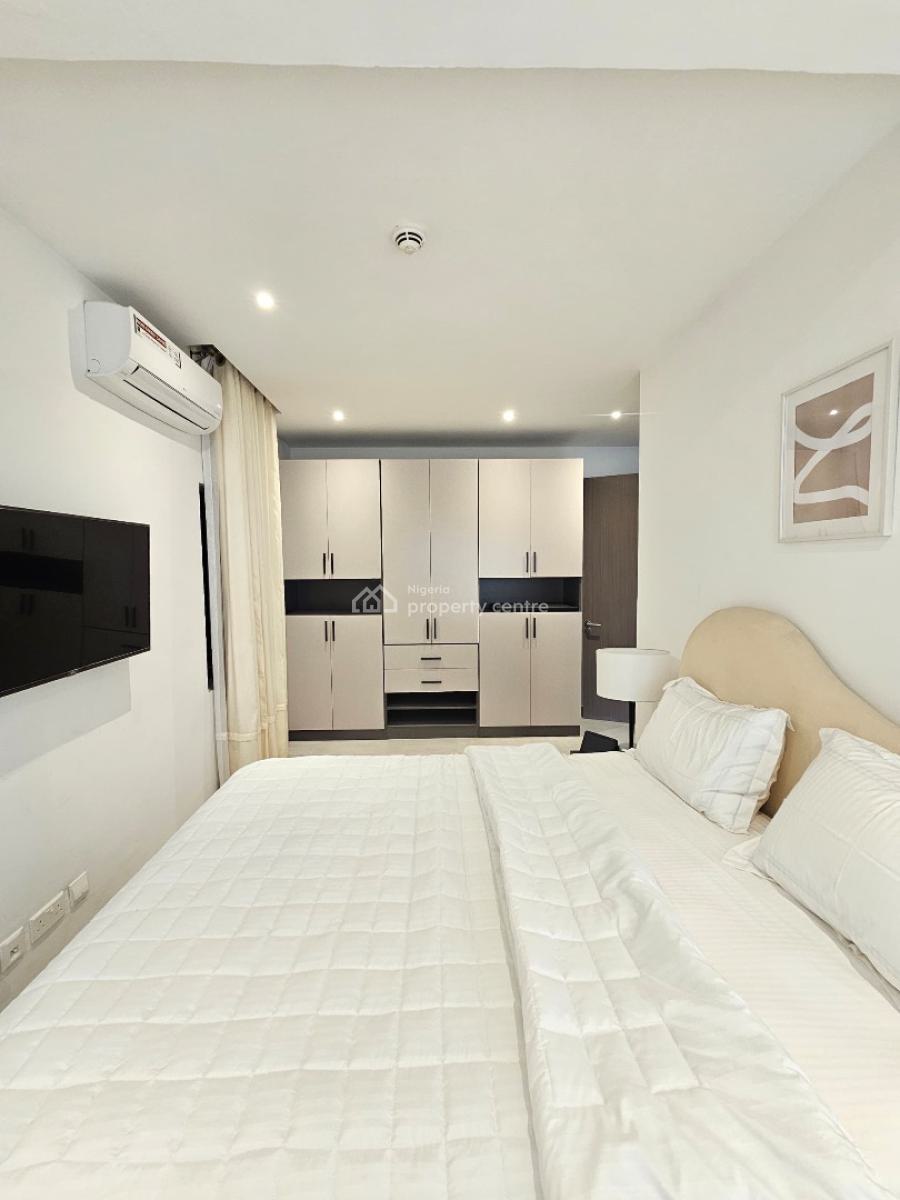 Luxury Spacious 3 Bedroom Apartment with Bq in a Secure Estate, Lekki Phase 1, Lekki, Lagos, Flat / Apartment for Sale