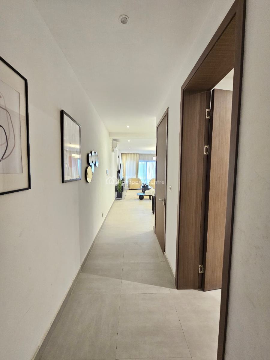 Luxury Spacious 3 Bedroom Apartment with Bq in a Secure Estate, Lekki Phase 1, Lekki, Lagos, Flat / Apartment for Sale