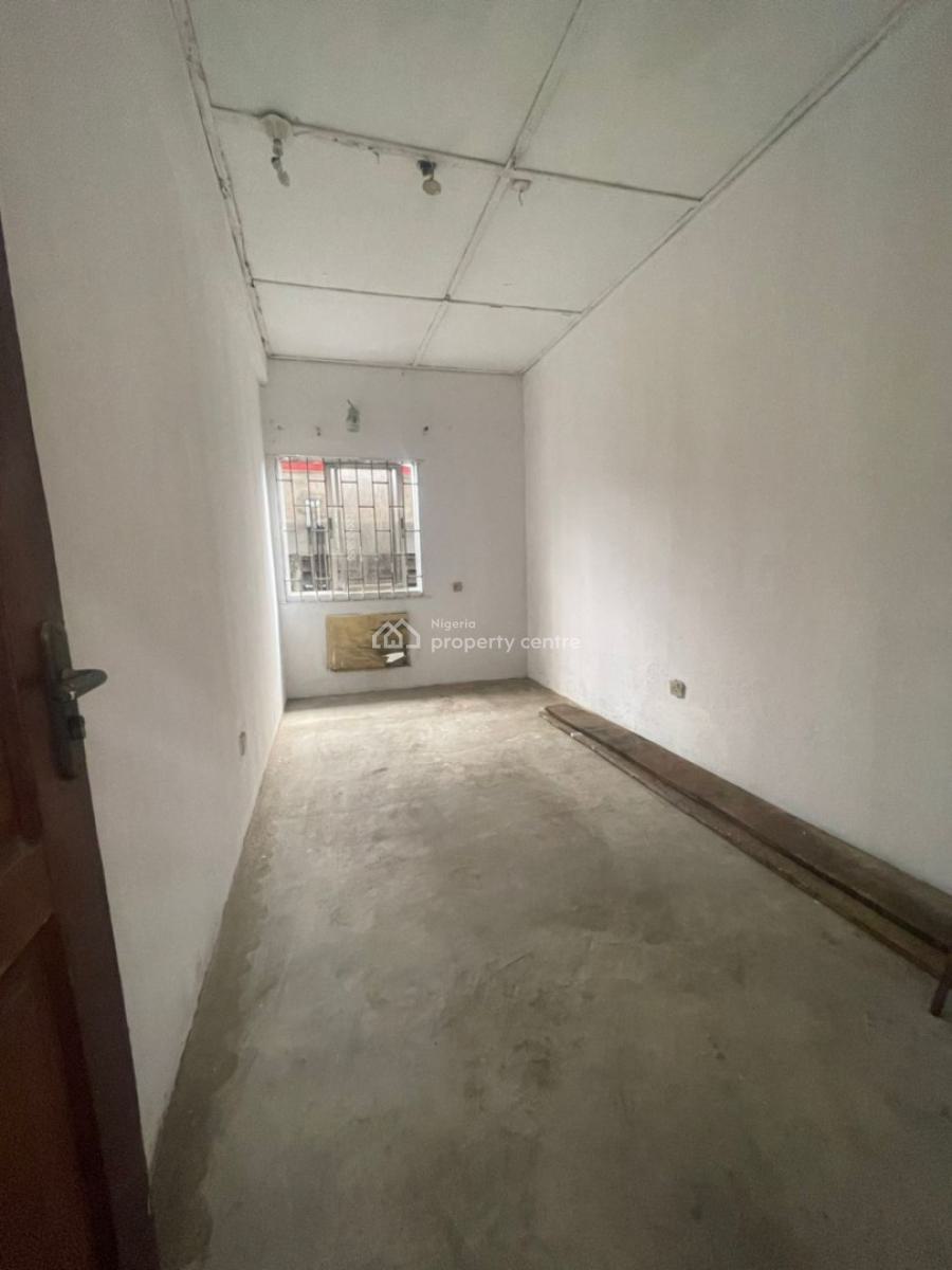 Spaciously Built 2 Bedroom Flat (office Use), Borno Way, Ebute Metta West, Yaba, Lagos, Office Space for Rent