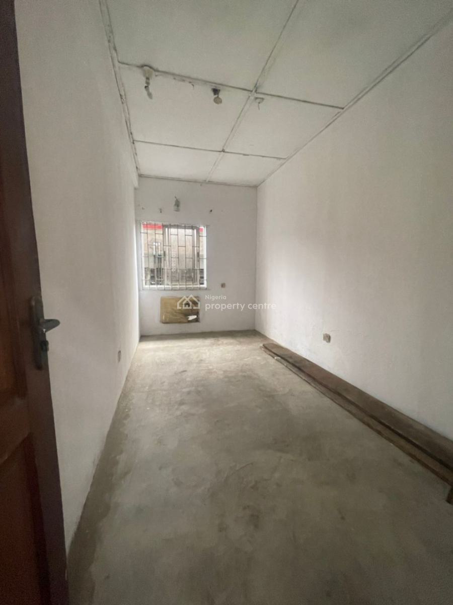 Spaciously Built 2 Bedroom Flat (office Use), Borno Way, Ebute Metta West, Yaba, Lagos, Office Space for Rent