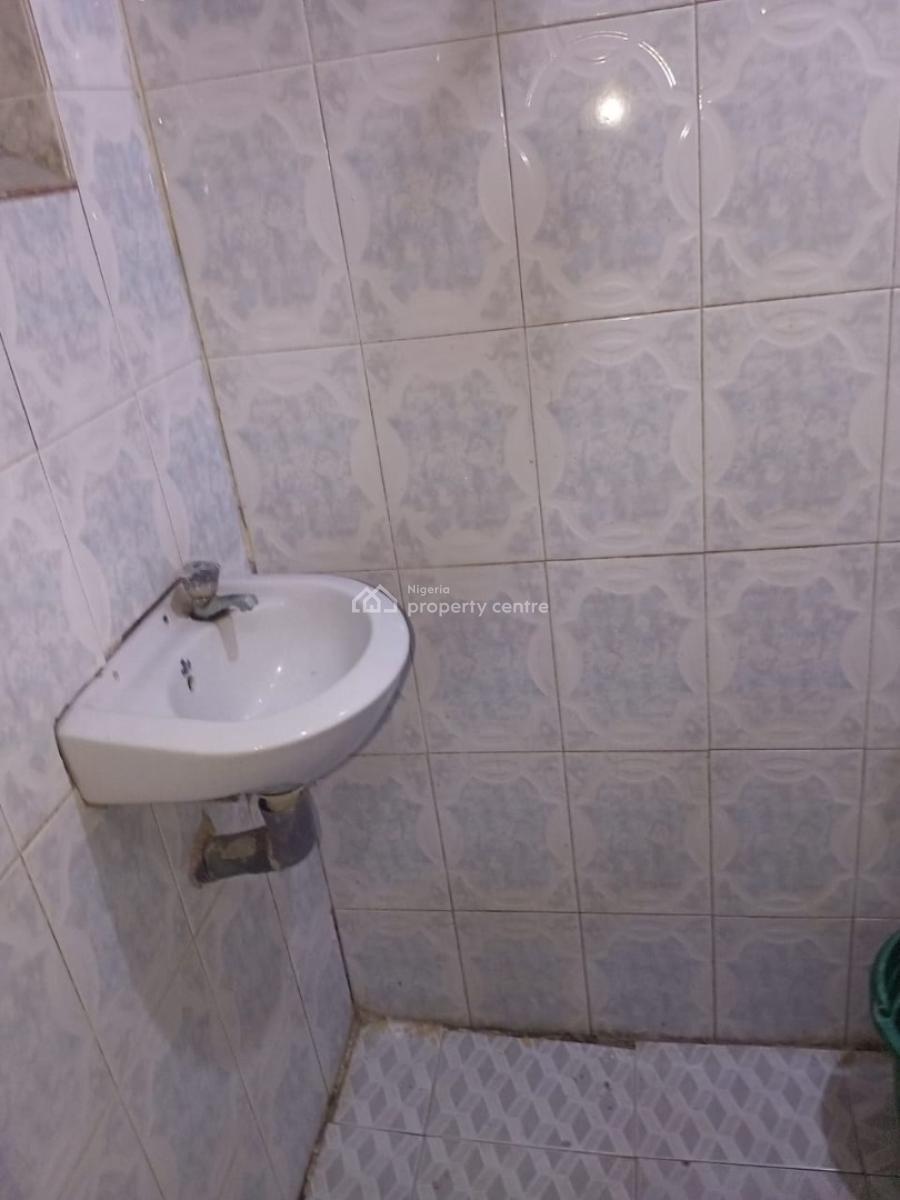 3 Bedroom Bungalow with Bq, Abraham Adesanya Estate Ajah, Ajah, Lagos, Detached Bungalow for Rent