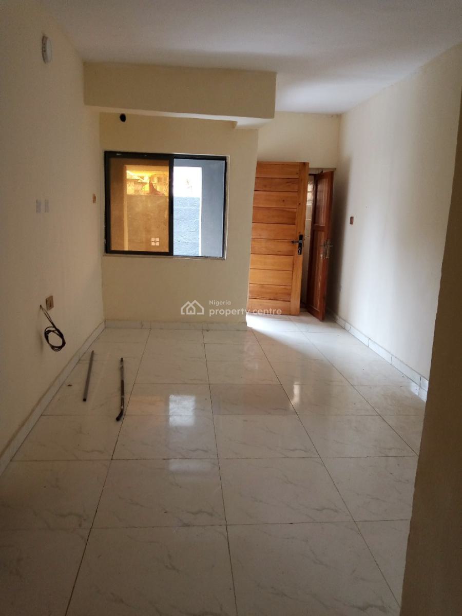 Sharp 1 Bedroom Apartment with Personal Kitchen, Sangotedo, Ajah, Lagos, Mini Flat (room and Parlour) for Rent