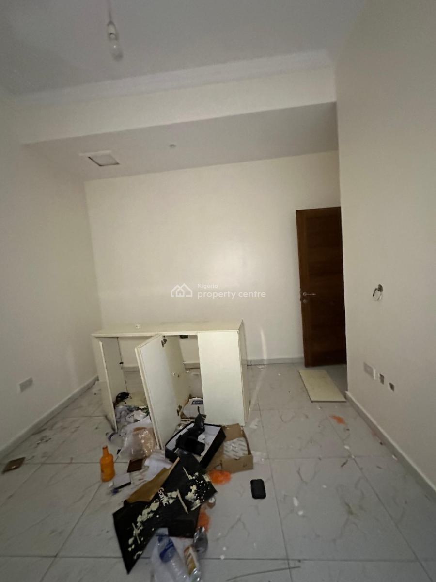 Neatly Built 2 Bedroom Apartment, Victoria Island (vi), Lagos, Flat / Apartment for Rent