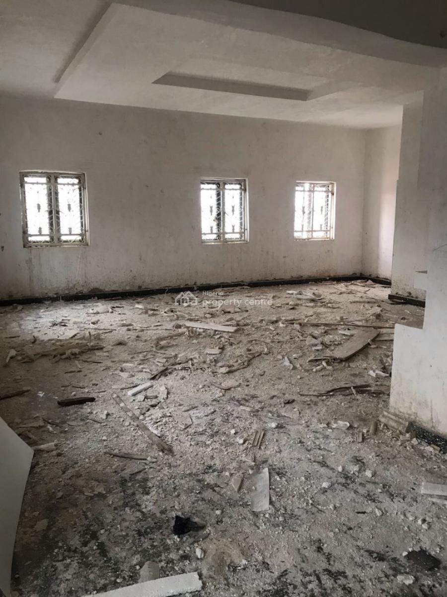 Beautiful Spacious 2 Bedroom Apartment, Von Estate Road, Lugbe District, Abuja, Flat / Apartment for Rent